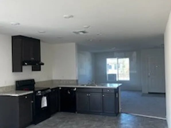 319 Arpent Ct, Merced, CA 95341
