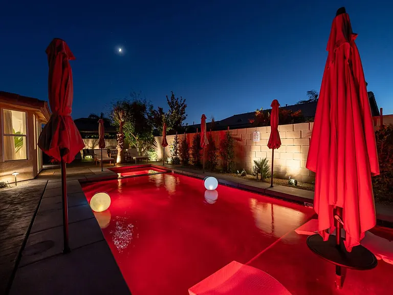 Buckskin Cir — Photo 7
