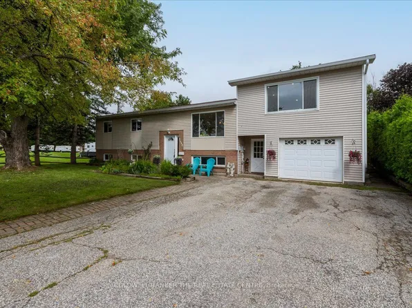 2593 Lawrence Ave, Innisfil, ON L9S 1C7