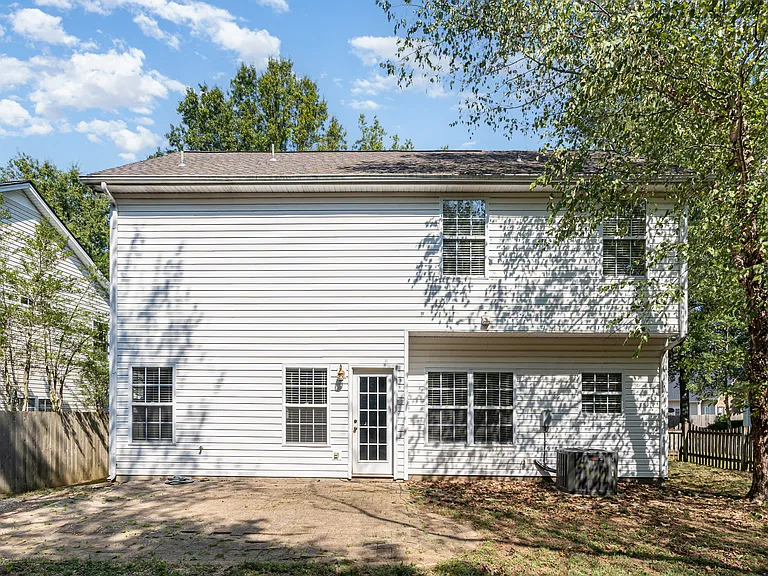 3131 Winberry Dr — Photo 20