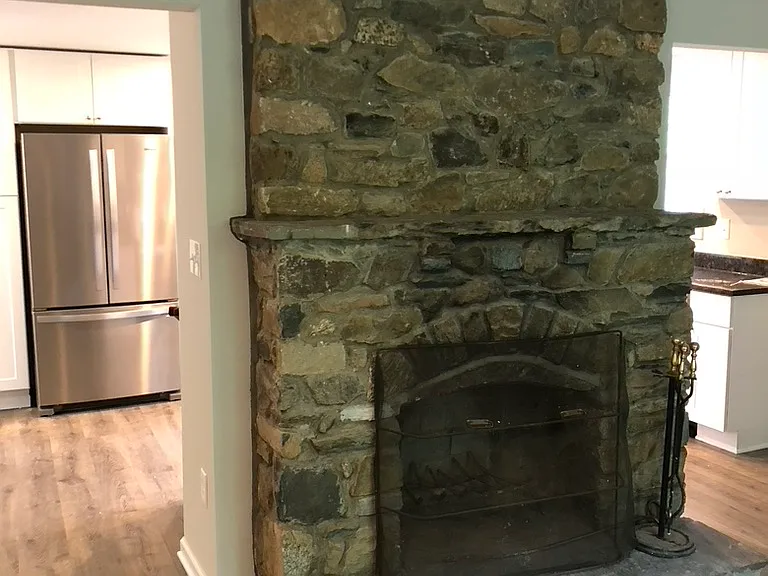 22165 Saint Louis Rd — Photo 8