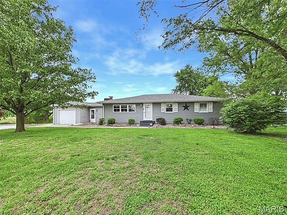 5th image of 13271 Saint Rose Rd