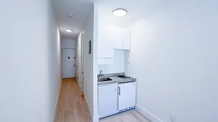 Rented by Brighton Management