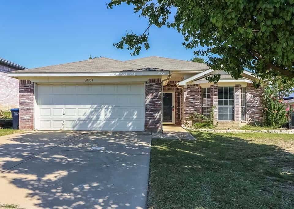 1st image of 10904 Deauville Cir N