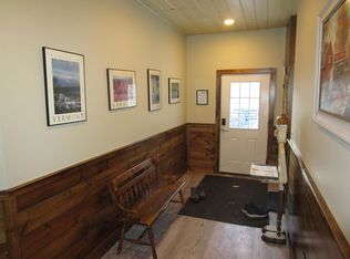 23 Old School Rd #TOWNHOUSE E, South Londonderry, VT 05155