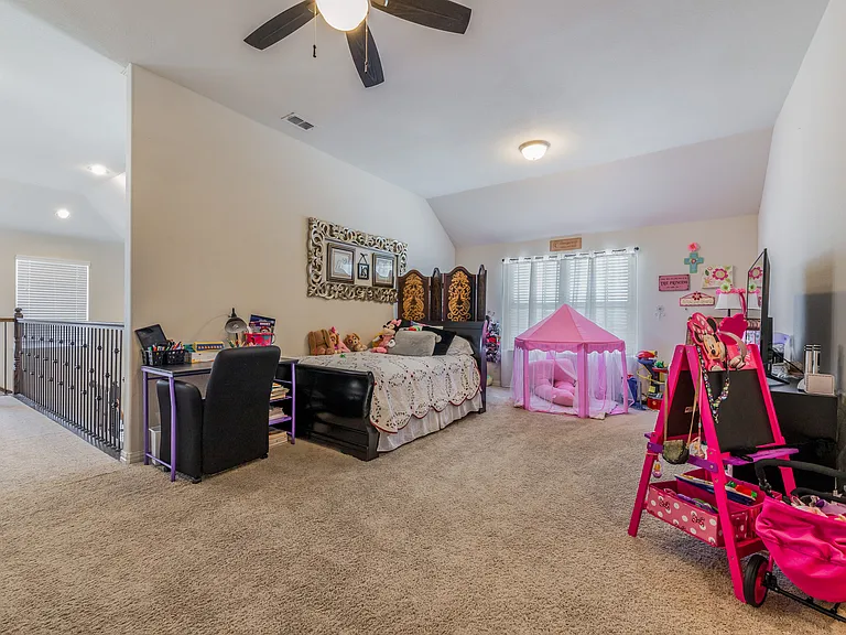 316 Chinchester Dr — Photo 17