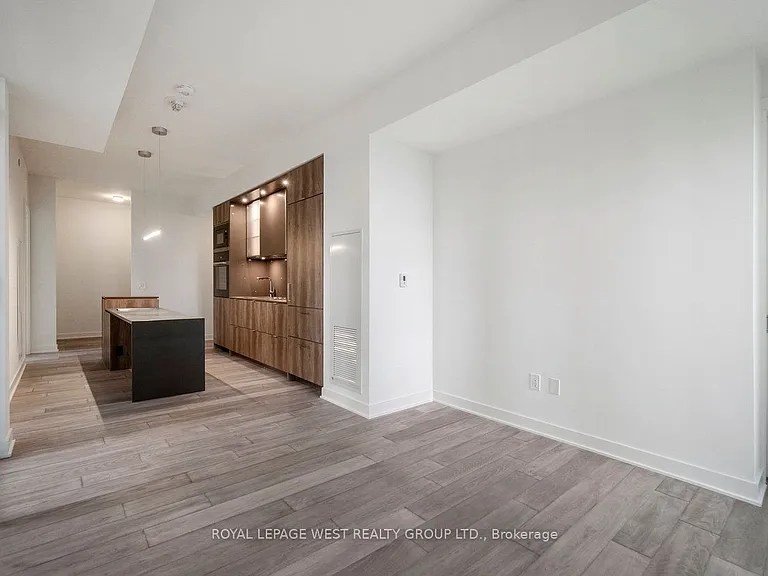 11 Yorkville Ave #1310 — Photo 24