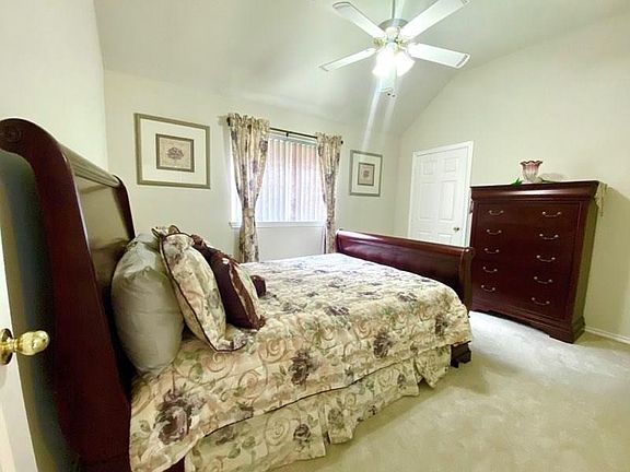 4th image of 735 Indian Paint Dr