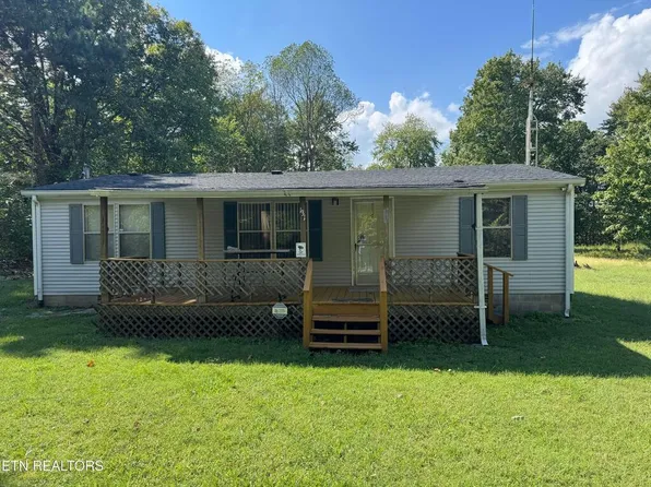 131 Bear Knob Ln, Crawford, TN 38554