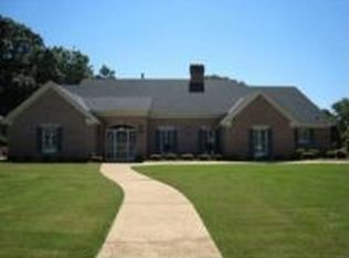 1937 Vaughn Ln, Montgomery, AL 36106