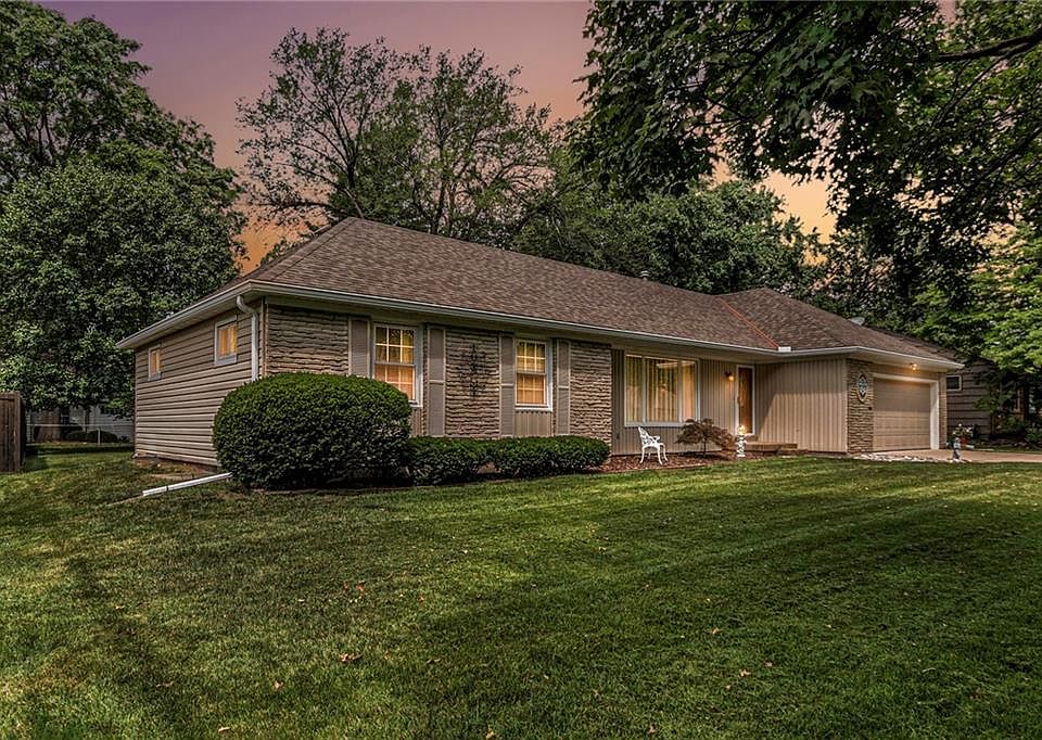 6436 Woodson Dr, Mission, KS 66202 Zillow