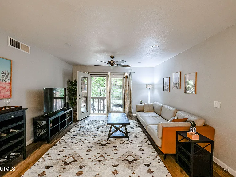 4704 E Paradise Village Pkwy #144 — Photo 6