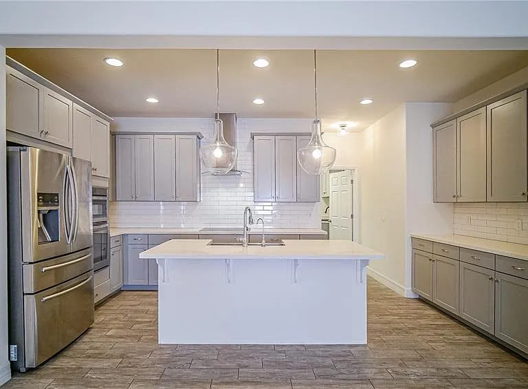 8201 Corkfield Ave — Photo 18