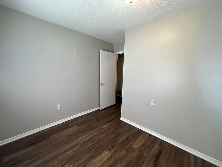 5015 French Bend Ln — Photo 11