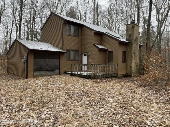 11 Laurette Dr, Albrightsville, PA 18210