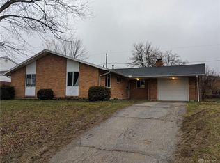 5925 Longford Rd, Dayton, OH 45424