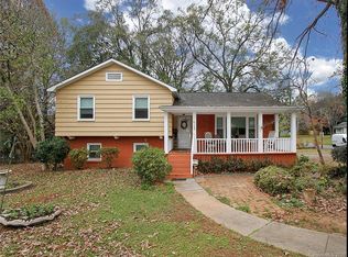 6100 Candlewood Dr, Charlotte, NC 28210