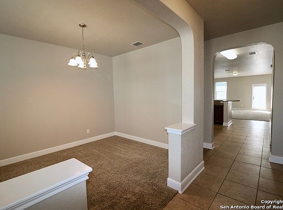 4th image of 13034 Cedarcreek Trl