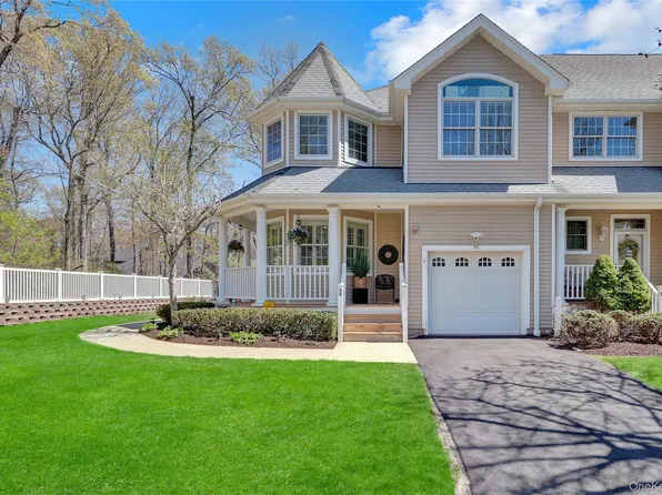 58 Blair Road #58, East Setauket, NY 11733