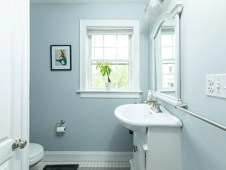 142 D St #2 — Photo 9