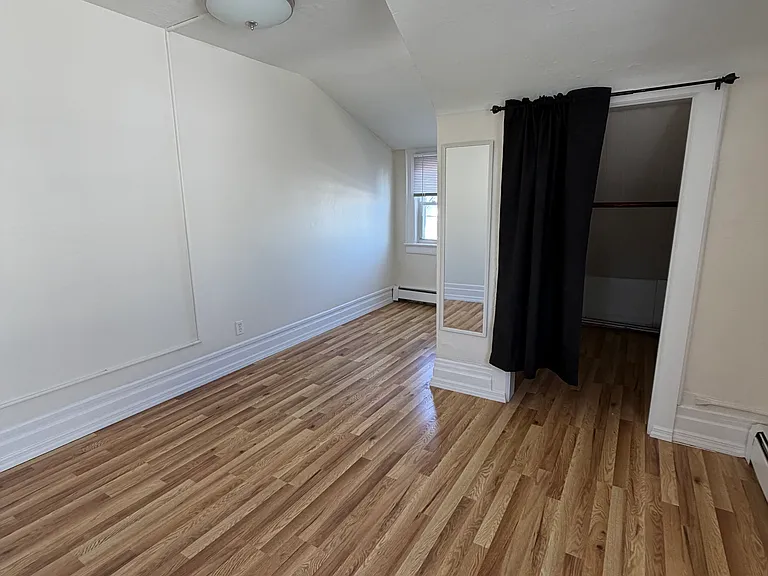 220 Beach 117 St #3 — Photo 5