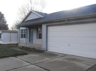 484 Graham St, Cassopolis, MI 49031