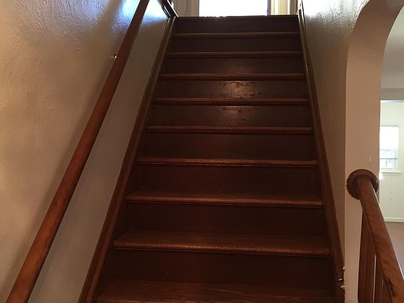 3rd image of 12787 Catalpa St