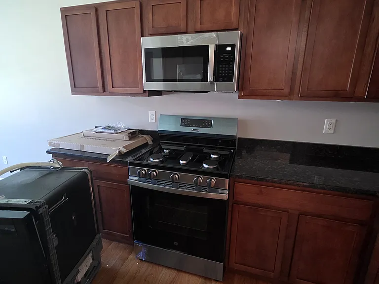 72 Tallant Rd #B — Photo 20