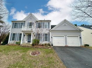 5 Milestone Manor Ct, Germantown, MD 20876