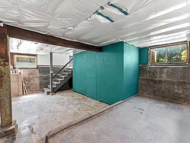 4535 NE Cleveland Ave — Photo 39