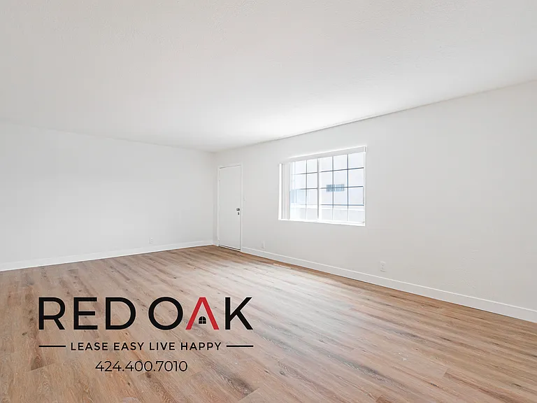 6337 10th Ave #6339B — Photo 1