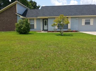 413 Fox Hunt Rd, Goose Creek, SC 29445