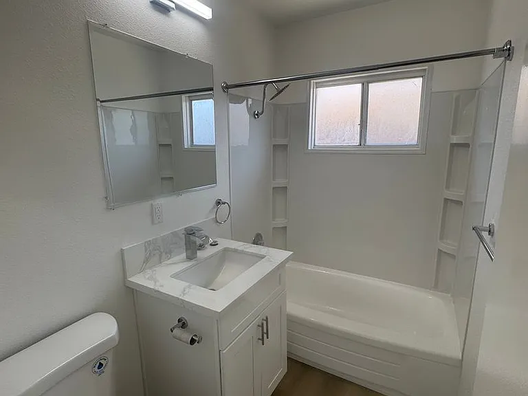 10541 Sycamore Ave — Photo 22