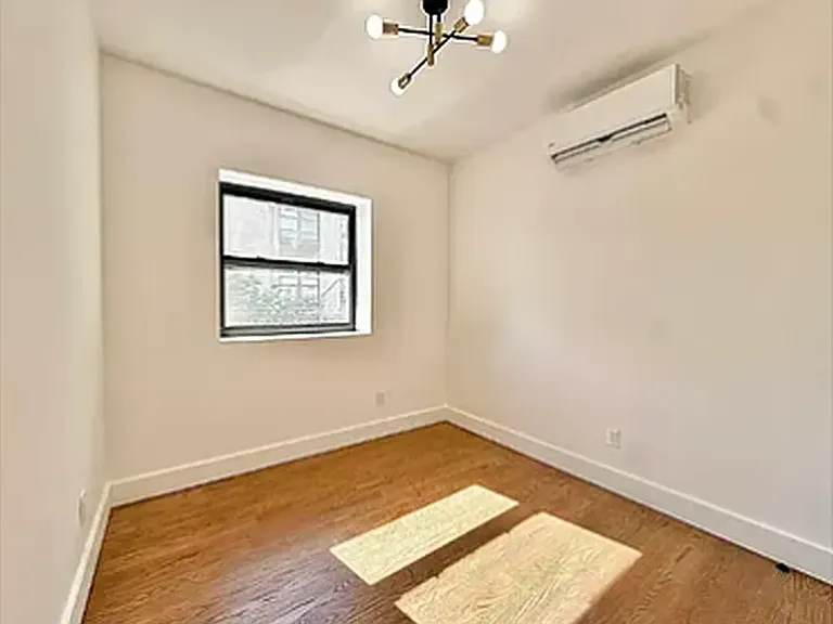 89 Veronica Pl #2A — Photo 5