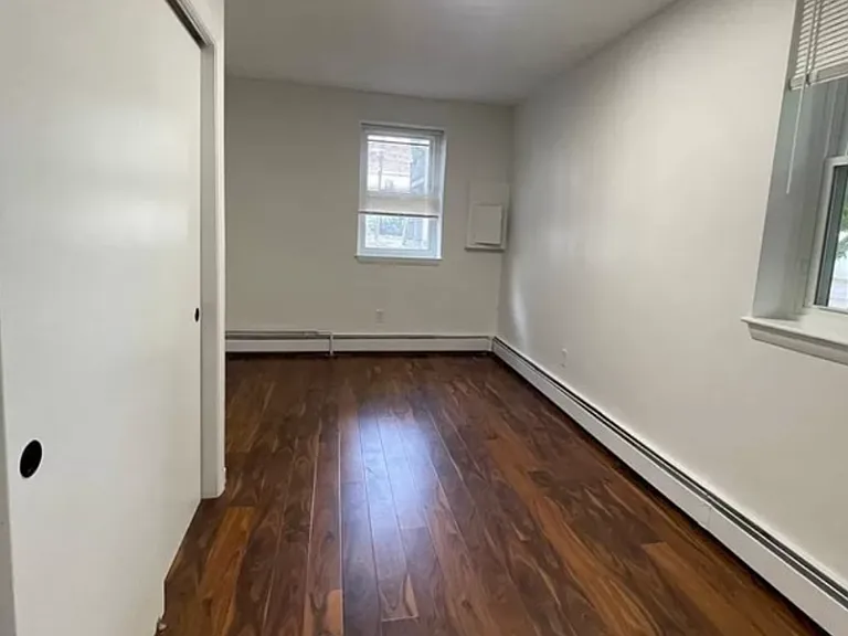 64 Trafford St #6 — Photo 5