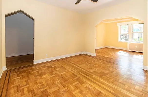 Rented by RealTegrity NY LLC | media 51