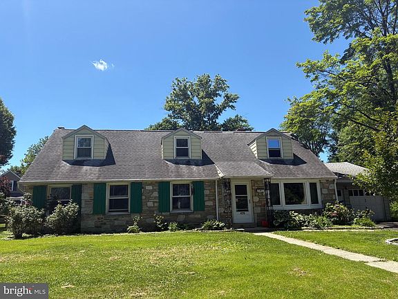 2nd image of 426 Norfolk Rd