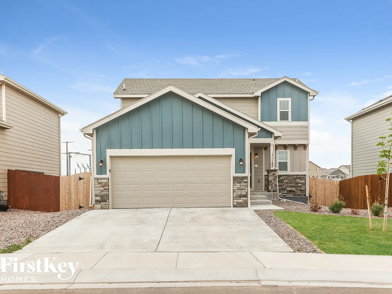 3 bed, 3.0 bath, 2253 sqft, $3,090 — Photo 1