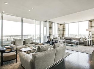 2900 McKinnon St APT 2205, Dallas, TX 75201