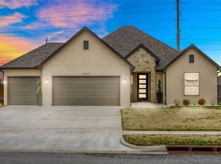 23207 E 103rd Pl S, Broken Arrow, OK 74014