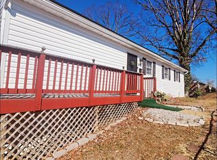 4918 Emo St, Capitol Heights, MD
