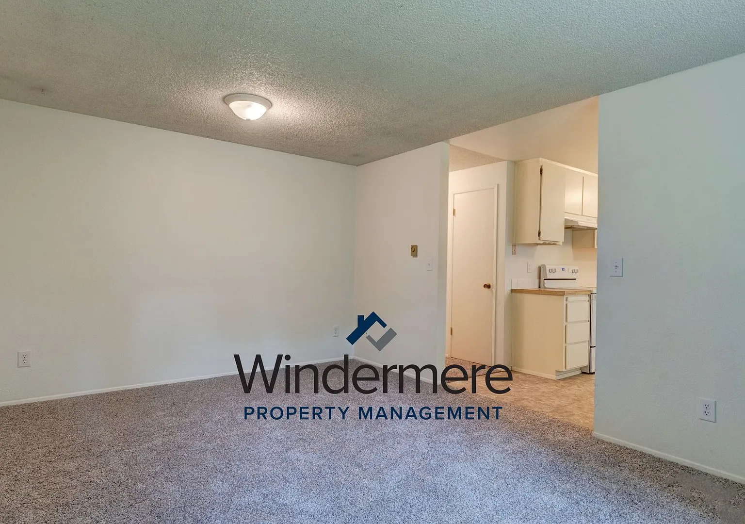 1510: 4146 Kimberly Way — Photo 4