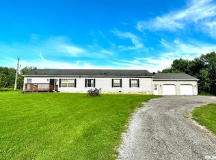 1665 Egyptian Hills Dr, Creal Springs, IL 62922