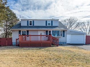 3 Pace St, Old Bridge, NJ 08857