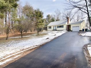 23 Wolcott Dr, Granby, CT 06035