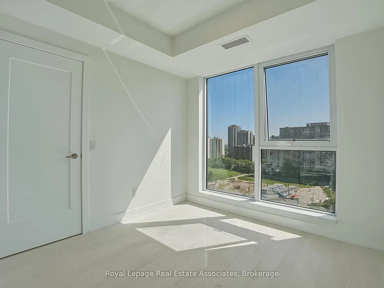 25 Cordova Ave #1410 — Photo 12