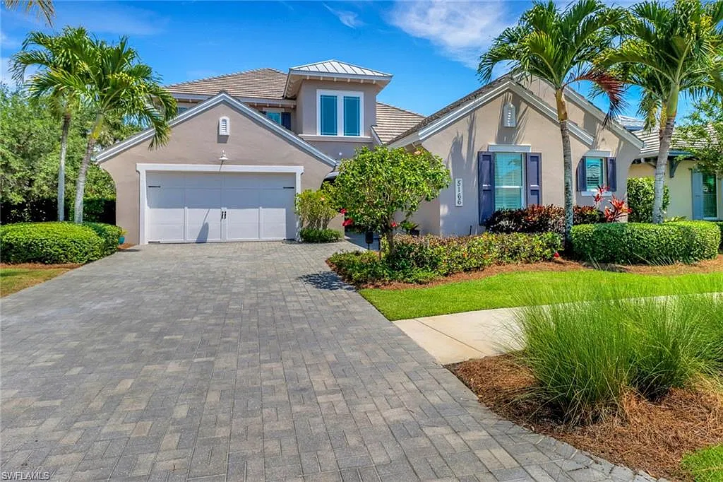 5 bed, 7.0 bath, 4327 sqft, $16,000 — Photo 2