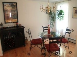 25 Lakeshore Dr, Norfolk, MA 02056