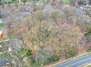 1219 Lower Ferry Rd, Ewing, NJ 08618