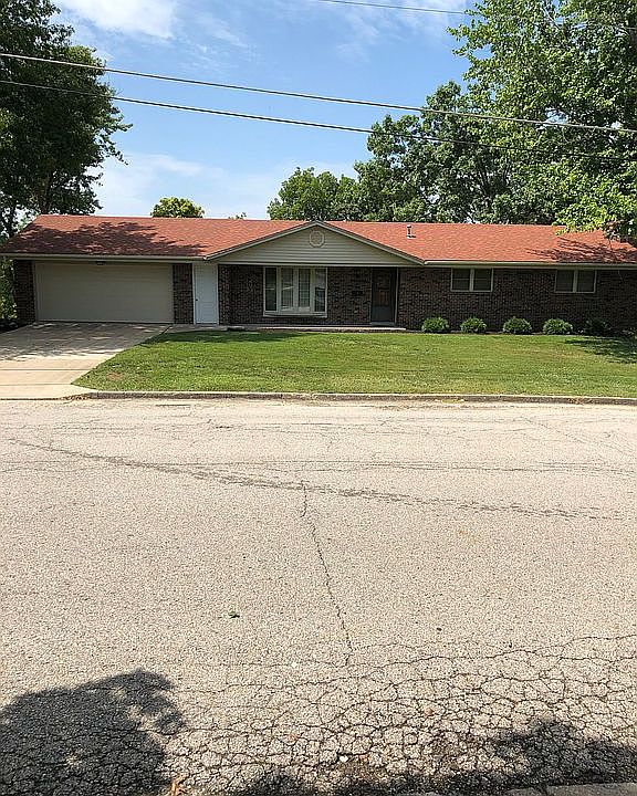 1st image of 703 Kaylyn Dr
